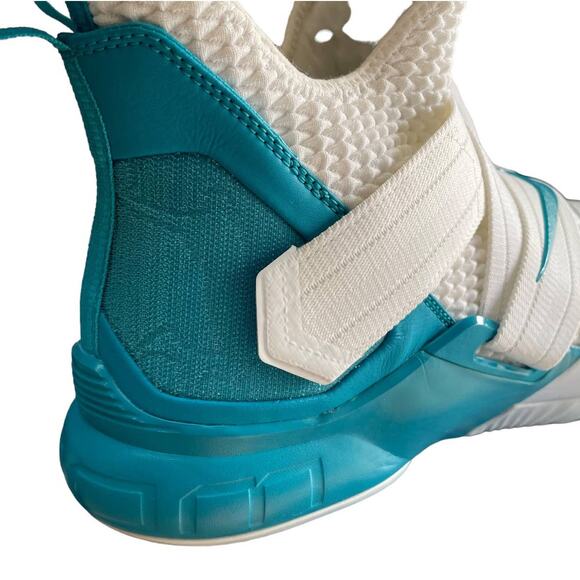 Nike Zoom LeBron James Soldier Xii, Basketball Sneakers, Size 15, AT3872 - Picture 3 of 9